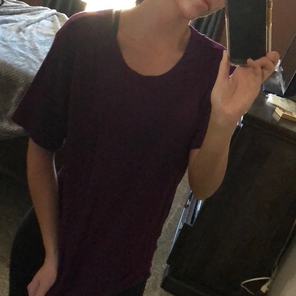 Scoop neck Tee - Picture 3 of 4